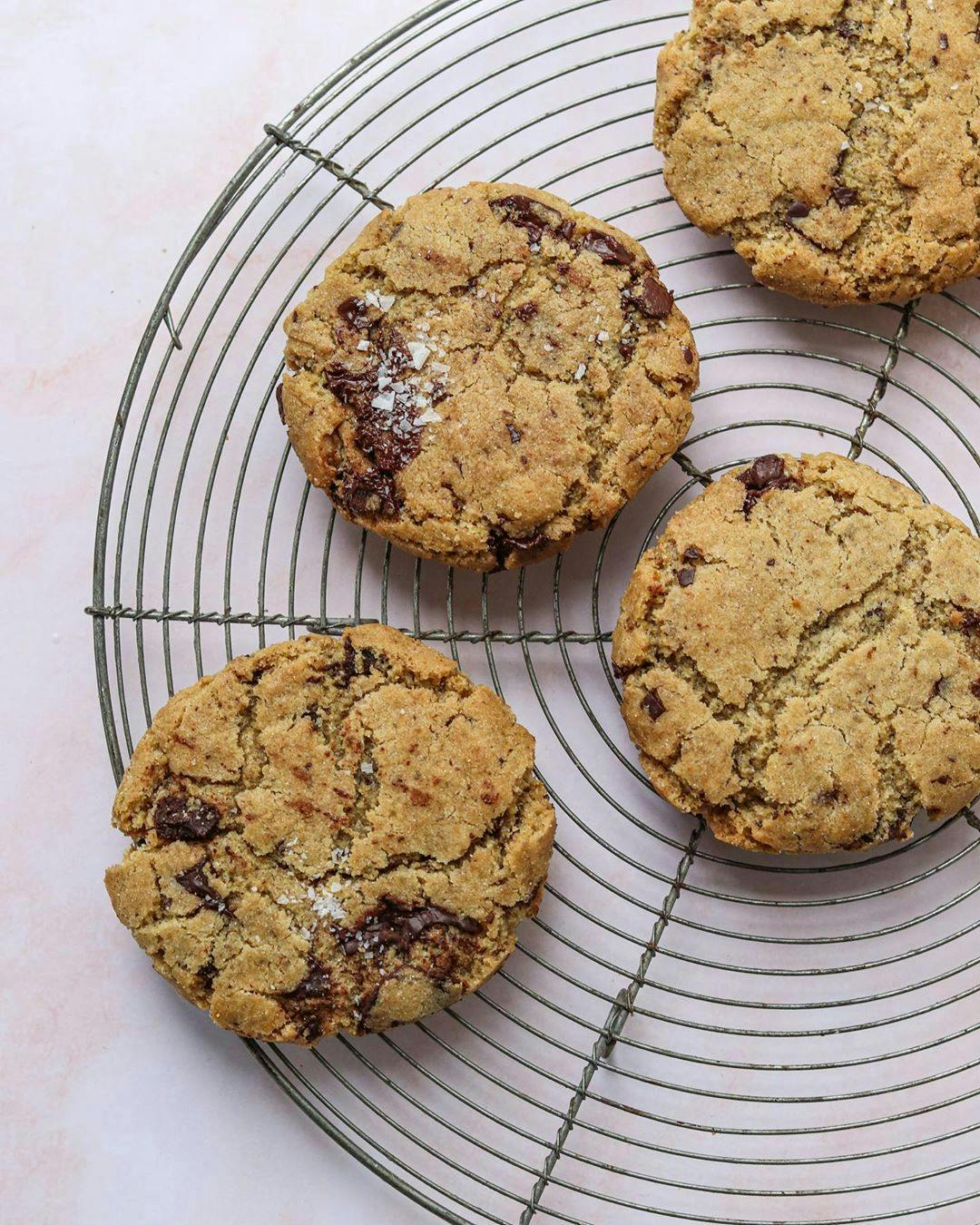 bread food cookie biscuit