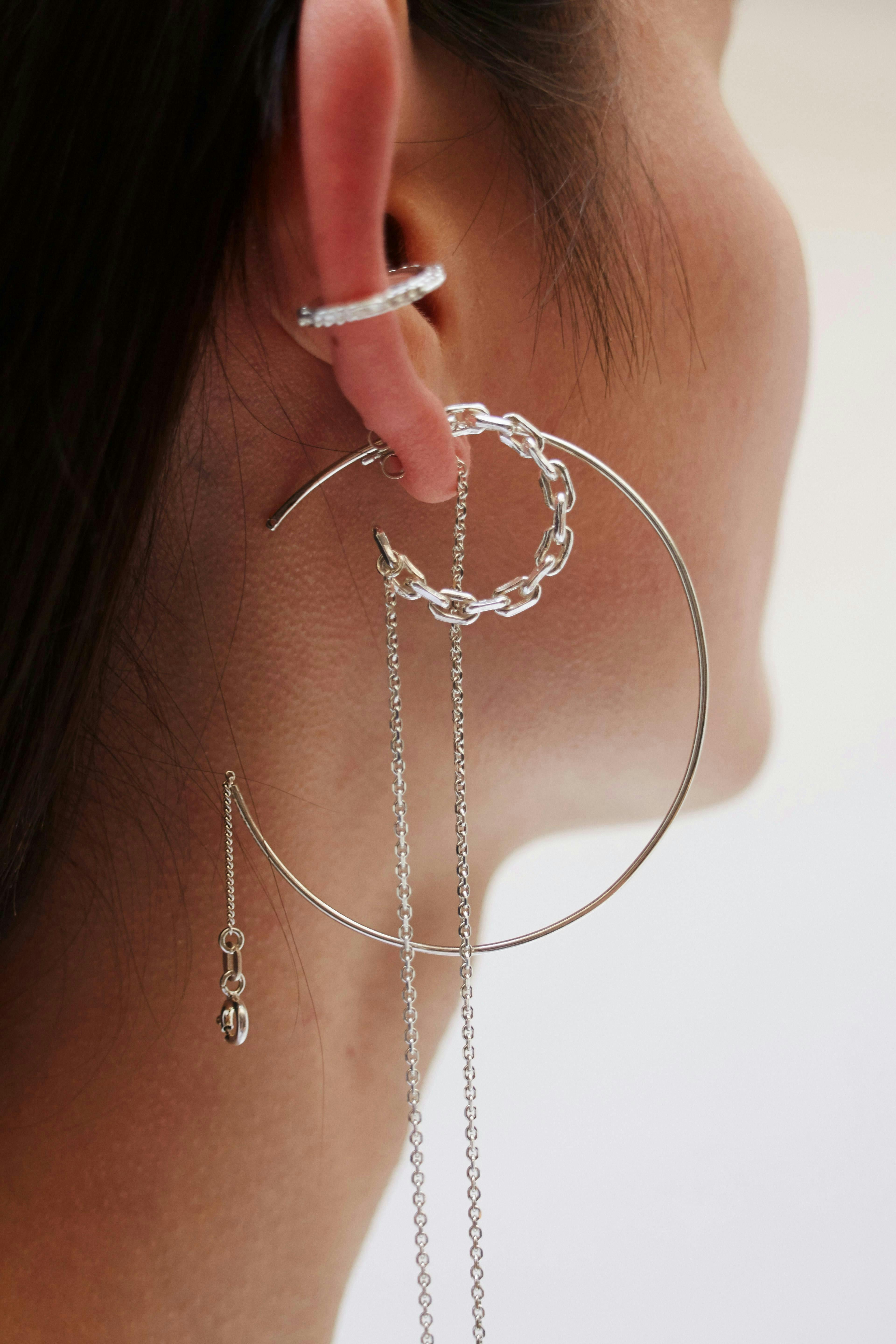 accessories accessory person human necklace jewelry earring