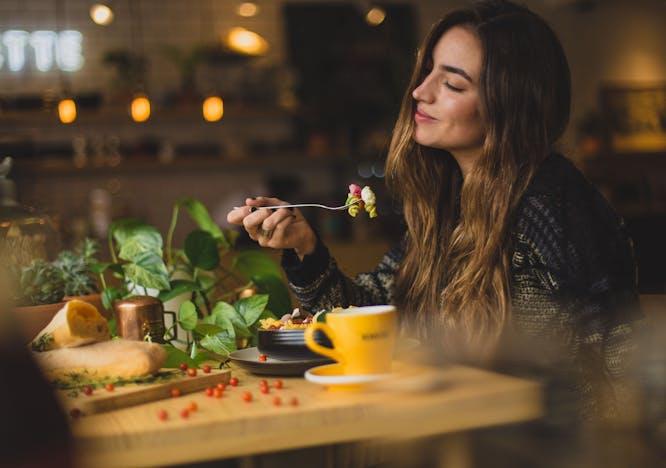 burger food eating person woman adult female cup brunch