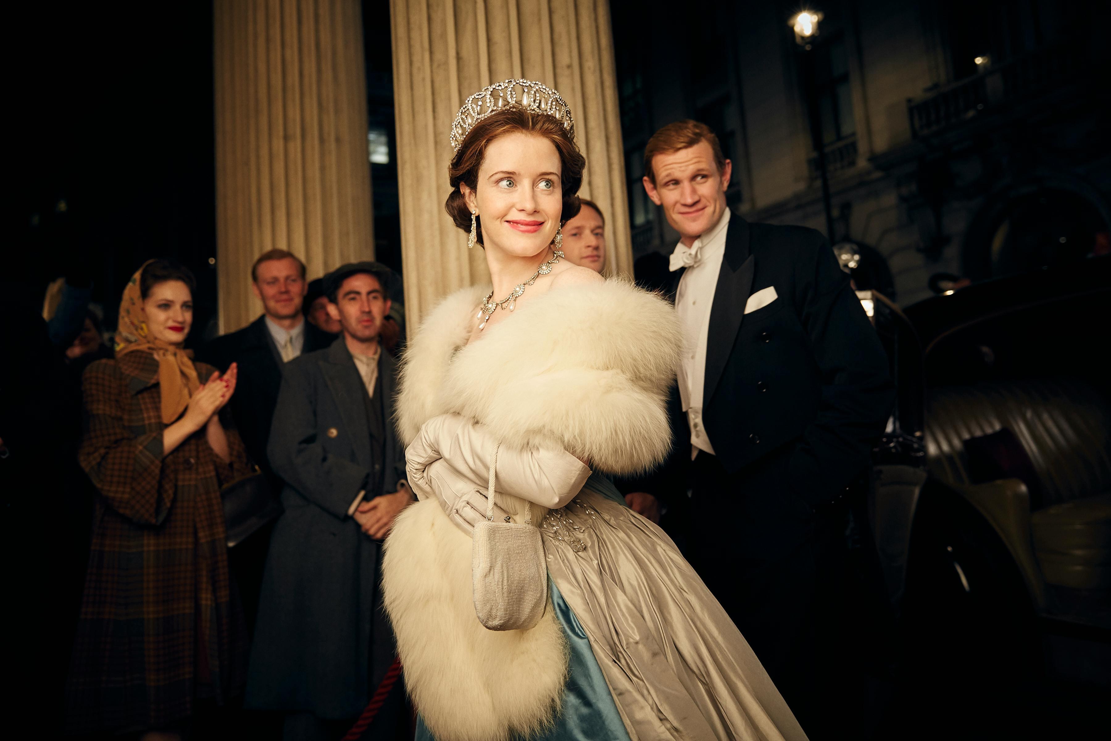 Claire Foy et Matt Smith dans le rôle de la reine Elizabeth II et du prince Philip dans la première saison de "The Crown" © Netflix