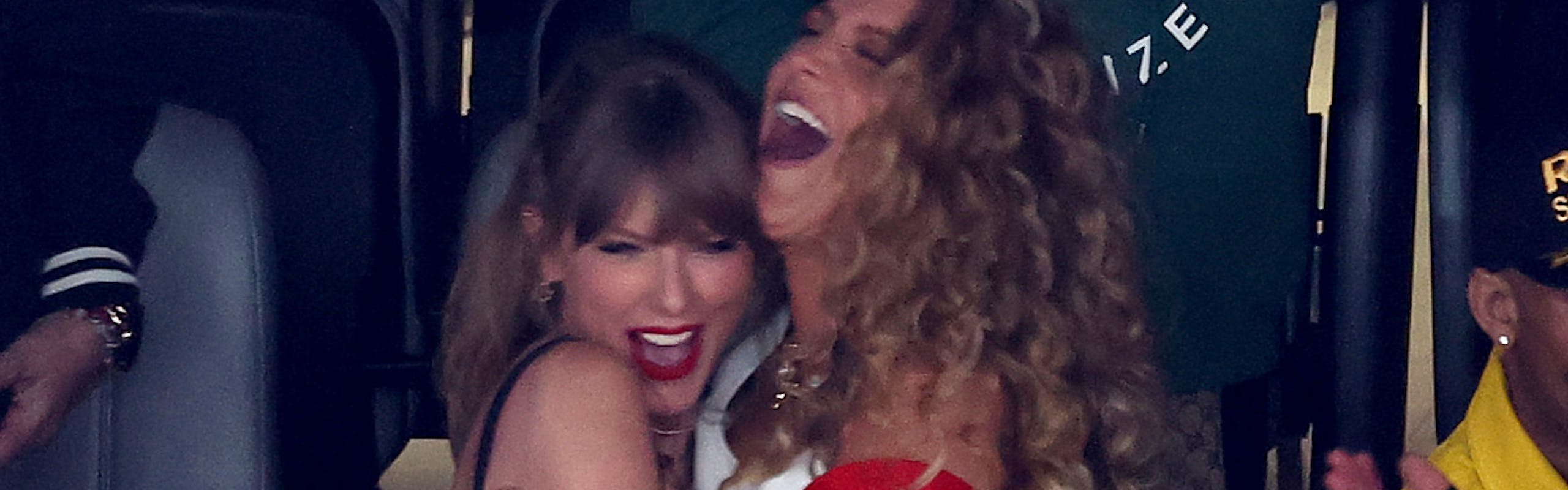 Taylor Swift et Blake Lively au Super Bowl 2024 © Getty Images