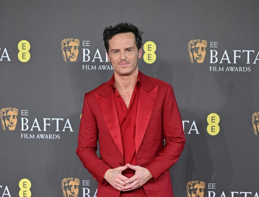 Andrew Scott.