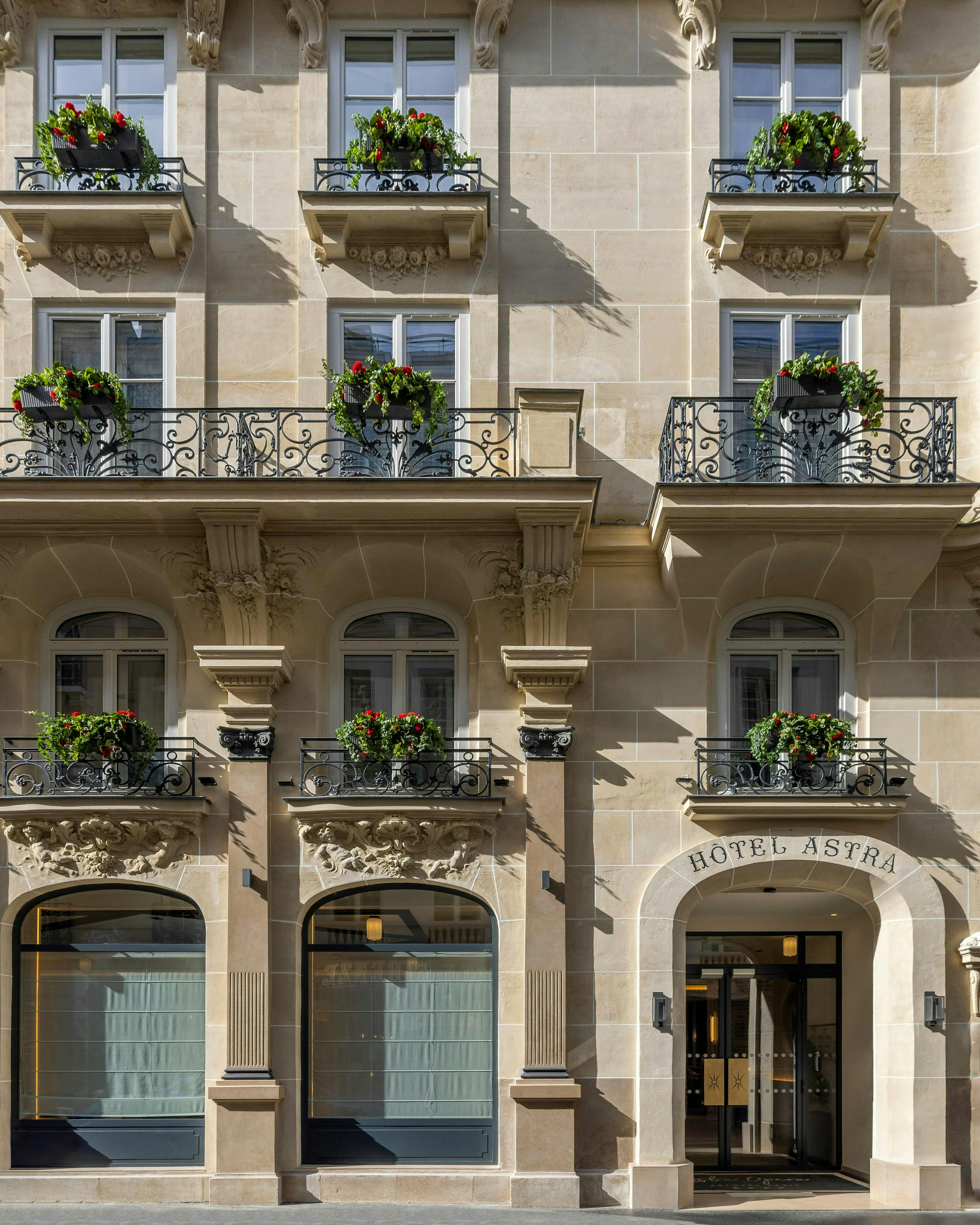 architecture balcony building city window urban