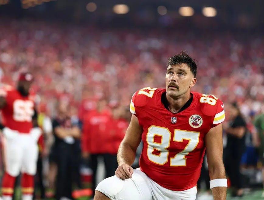 Travis Kelce sur le terrain lors d'un match des Kansas City Chiefs le 5 septembre 2024. © Getty Images